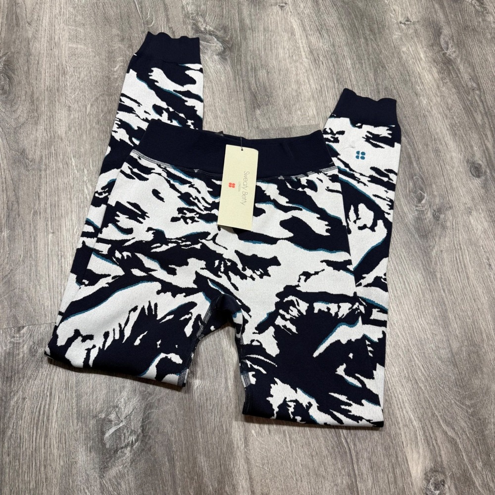Sweaty Betty Peaks Ski Base Layer Leggings Blue Peaks Jacquard XS SB8631A NEW - Picture 2 of 11